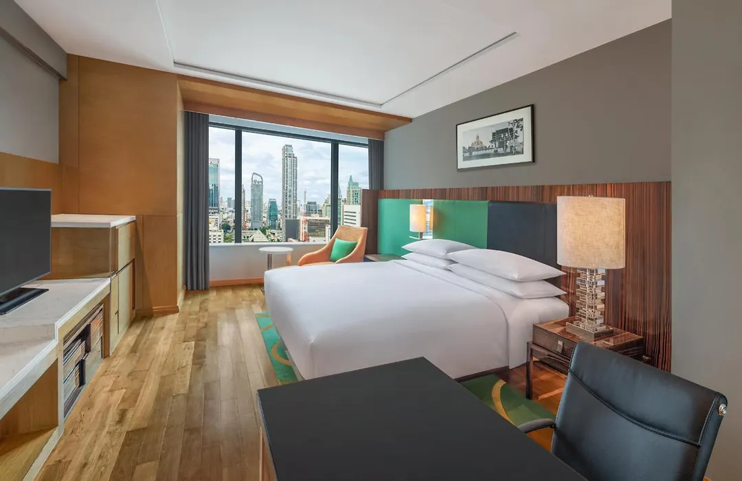 Renaissance Bangkok Ratchaprasong Hotel By Marriott-1